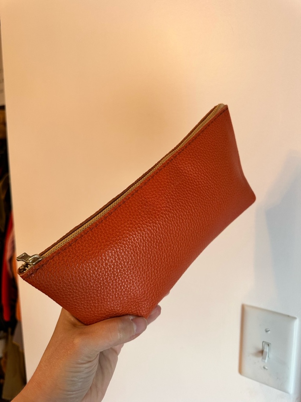 NWOT Portland Leather Koi Leather Zip utility bag - Picture 3 of 8